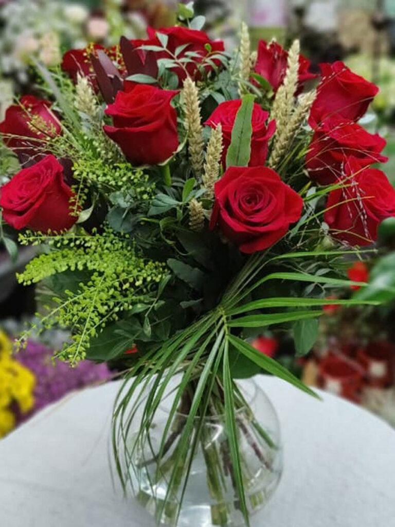 Ramo de rosas rojas